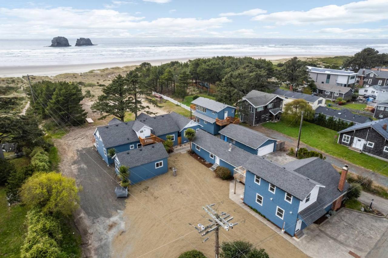 Ocean Rogue Inn Unit 12 ร็อคอเวย์บีช ภายนอก รูปภาพ